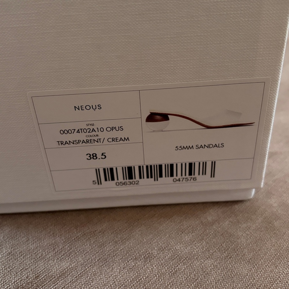 NEOUS Opus 50mm Sandals 38.5 $560 orig price - Picture 7 of 10